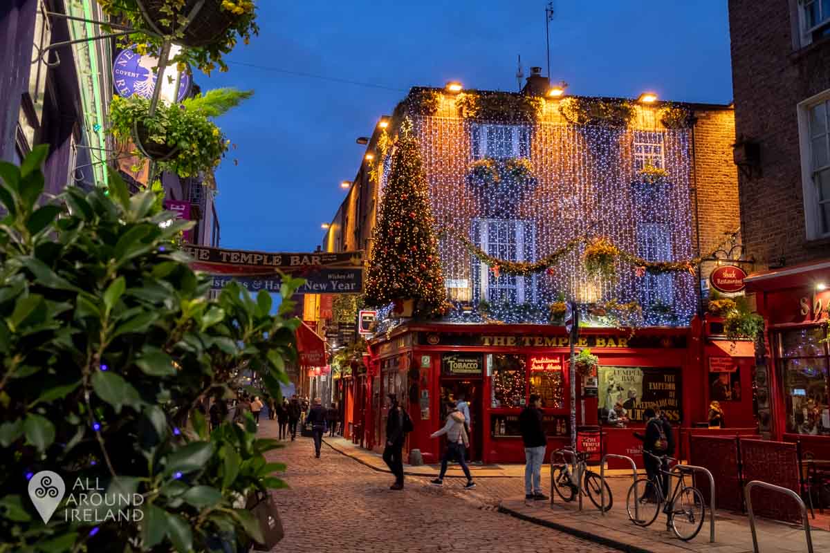 Christmas In Dublin - Lights, Pantos, Action! • All Around Ireland